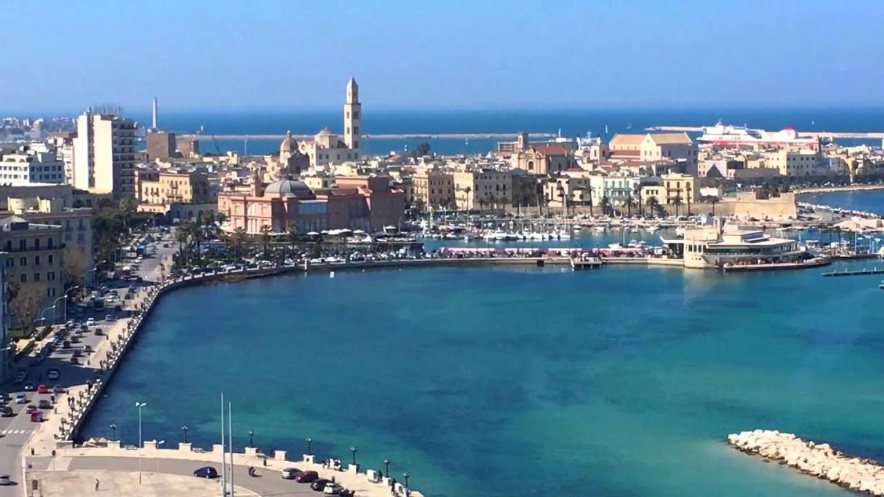 Residenze Unita D'Italia Bed and Breakfast Bari Exteriör bild