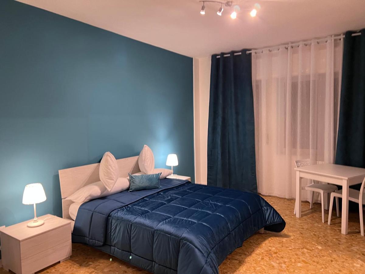 Residenze Unita D'Italia Bed and Breakfast Bari Exteriör bild