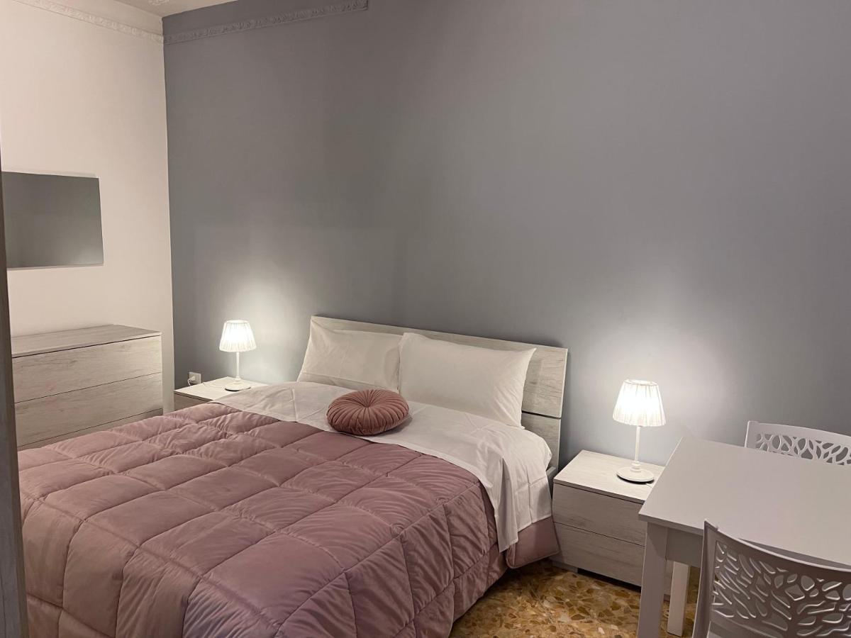 Residenze Unita D'Italia Bed and Breakfast Bari Exteriör bild