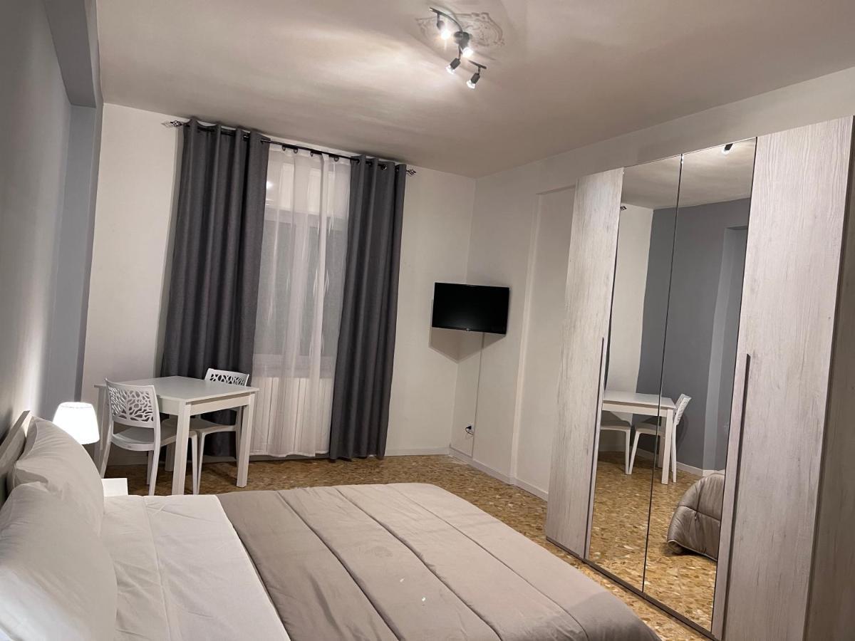 Residenze Unita D'Italia Bed and Breakfast Bari Exteriör bild